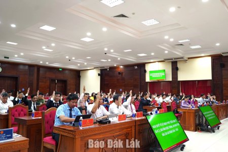 Xây dựng tỉnh Đắk Lắk phát triển năng động, bền vững