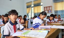 Năm học 2026 – 2027: Có 5 nhóm học sinh được mượn sách giáo khoa