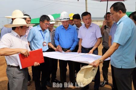 Ưu tiên đầu tư đồng bộ, hiệu quả cho cụm công nghiệp điểm Cư Kuin
