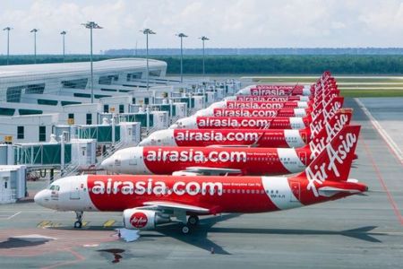 Cuộc đua hút khách Việt của hai hãng hàng không Malaysia 
