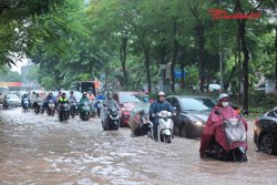 Các tỉnh từ Huế đến Đắk Lắk mưa to, có nơi trên 250mm