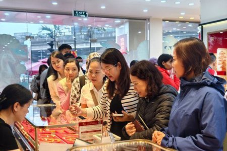 Cập nhật giá vàng sáng 24/9/2026: SJC, nhẫn trơn 9999 BTMC DOJI Phú Quý thứ Năm