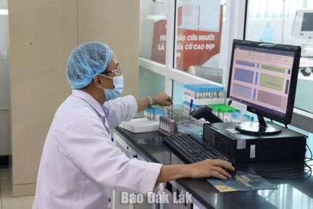 Chuẩn hóa xét nghiệm trong hành trình chuyển đổi số y tế