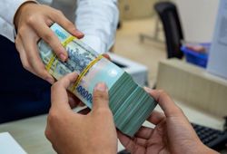 Lãi suất ngân hàng ngày 7/9/2026: Sacombank tăng lãi suất lên 7,8%/năm và tặng nhà