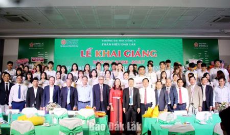 Trường Đại học Đông Á khai giảng năm học mới tại Phân hiệu Đắk Lắk