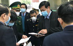 Siết chặt nhập cảnh để phòng dịch Covid-19