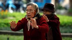 Bệnh của người cao tuổi khi trời lạnh: Nguyên nhân và cách phòng tránh