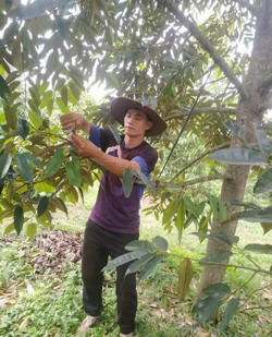 Thầy giáo Vật lý mê làm vườn