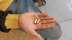 Công an nổ súng bắt vụ đánh bạc, 2 thanh niên trúng đạn?