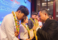 Trao 129 giải thưởng Cuộc thi Khoa học Kỹ thuật – Khởi nghiệp