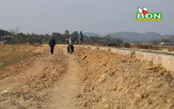 Ðơn vị thi công công trình chống hạn ở Krông Nô phá đường để làm kênh ?