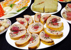 Cách làm giò hoa ngũ sắc đón Tết Nguyên đán