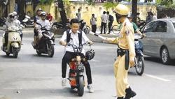 Từ 1/3 Xe máy điện phải mua bảo hiểm bắt buộc