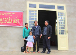 Xuân ấm trong những ngôi nhà Đại đoàn kết