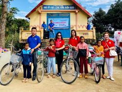 Huyện Đoàn Krông Pắc: Nhiều hoạt động trao yêu thương đến người nghèo