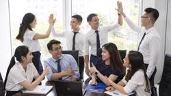 Nhiều chính sách về lương có hiệu lực trong tháng 2