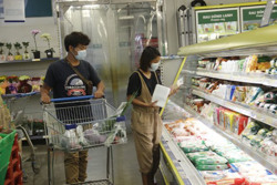 Thương mại - dịch vụ tăng trưởng khá