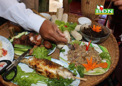 Món thịt giã của người Mạ