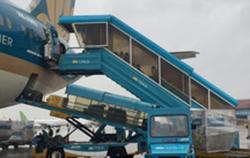 Ngày đầu bay nội địa trở lại, 27 chuyến bay không thể cất cánh