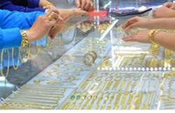 Giá vàng hôm nay 11-10: Vàng SJC, vàng trang sức đồng loạt tăng