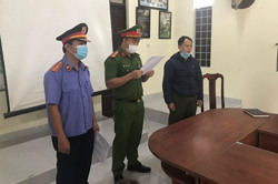 Đắk Lắk: Khởi tố trạm phó kiểm lâm nhận hối lộ 'bật đèn xanh' cho lâm tặc phá rừng