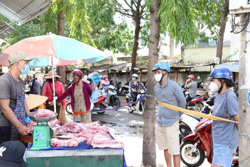 Nguy cơ lây lan dịch COVID-19 từ chợ