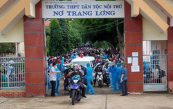 Giám sát người về từ các khu vực có dịch COVID-19