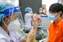 Bộ Y tế: Địa phương cần lập kế hoạch tiêm vắc-xin Covid-19 cho trẻ em 12-17 tuổi