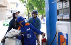 Giá xăng dầu tăng mạnh hơn 1.400 đồng/lít từ chiều nay