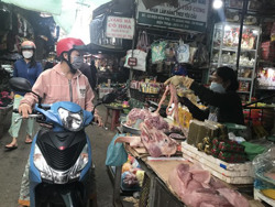 Nghịch lý giá heo