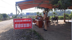 Đắk Nông: Khởi tố đối tượng chống đối lực lượng phòng, chống dịch Covid-19