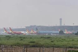 Các tỉnh chưa thống nhất, hàng không lùi lịch cất cánh