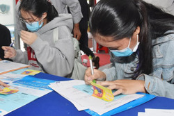 Tuyển sinh: Chỗ nhận không hết, nơi lần chẳng ra!