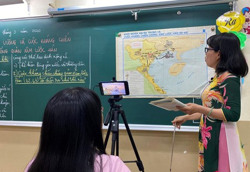 Giảm áp lực dạy học trực tuyến