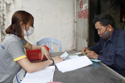 Chi trả lương hưu và trợ cấp BHXH qua tài khoản: Tăng độ an toàn và tiện dụng