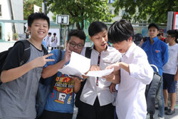 Hạn chế dạy thêm, khó lắm không?