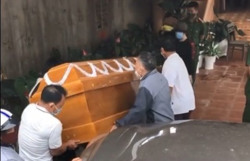 Đắk Nông: Nợ 20 tỷ đồng, một con nợ bị đặt quan tài trong sân