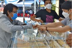 Giá vàng SJC quá cách biệt với giá thế giới