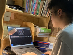 Gắn kết tình thầy nghĩa bạn qua kênh online