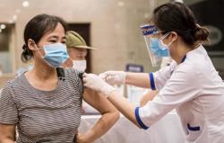 Bộ Y tế đồng ý rút ngắn thời gian tiêm mũi 2 vắc-xin Covid-19 AstraZeneca