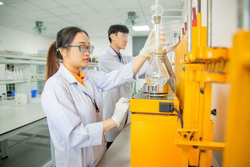 Đại học chạy đua mở ngành: Liệu có 'ăn xổi, ở thì'?