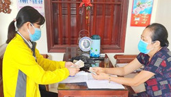 Ngày 15/11: Sẽ thực hiện xong chính sách hỗ trợ từ Quỹ bảo hiểm thất nghiệp