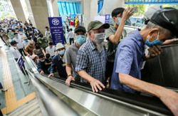 Thủ tướng yêu cầu kiểm tra tra phòng chống dịch Covid-19 tại siêu thị, nhà ga, sân bay, bến xe...