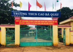 Phó hiệu trưởng chỉ phụ trách trường vì thiếu văn bằng