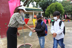 Niềm vui ngày trở lại trường