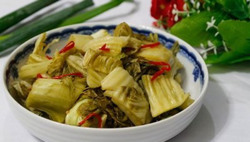 Lưu ý khi ăn dưa muối