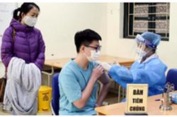 Tiêm vắc-xin Covid-19 có xu hướng giảm, Bộ Y tế nhắc địa phương tiêm mũi 3