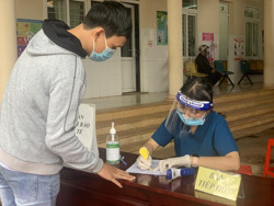 Ngày 12/12, Đắk Lắk thêm 141 trường hợp dương tính với SARS-CoV-2