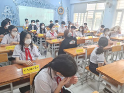Tại sao học sinh lớp 1, 2 phải kiểm tra trực tiếp?