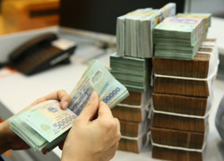 Vì sao người dân không mặn mà gửi tiết kiệm?